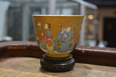 Lot 167 - Gilt and famille rose cup Chinese, Daoguang...