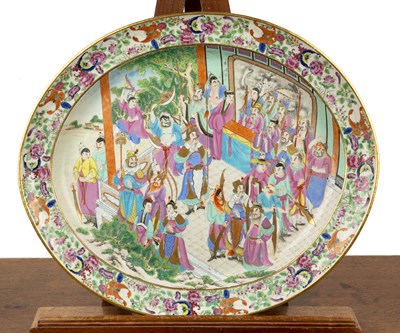 Lot 175 - Large oval Canton meat dish Chinese, 19th...