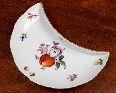 Lot 538 - A Herend porcelain part dinner service