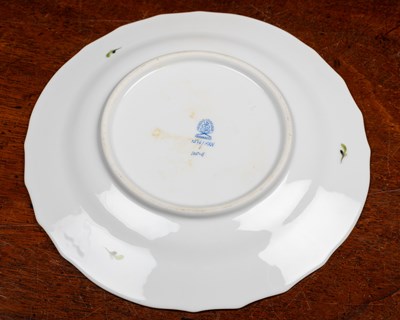 Lot 538 - A Herend porcelain part dinner service
