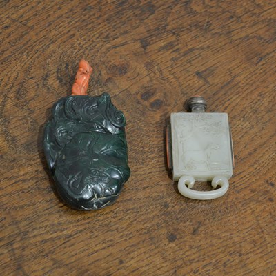 Lot 223A - Jade snuff bottle and a carved malachite snuff...