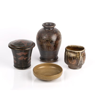 Lot 613 - Studio Ceramics To include a Japanese style...