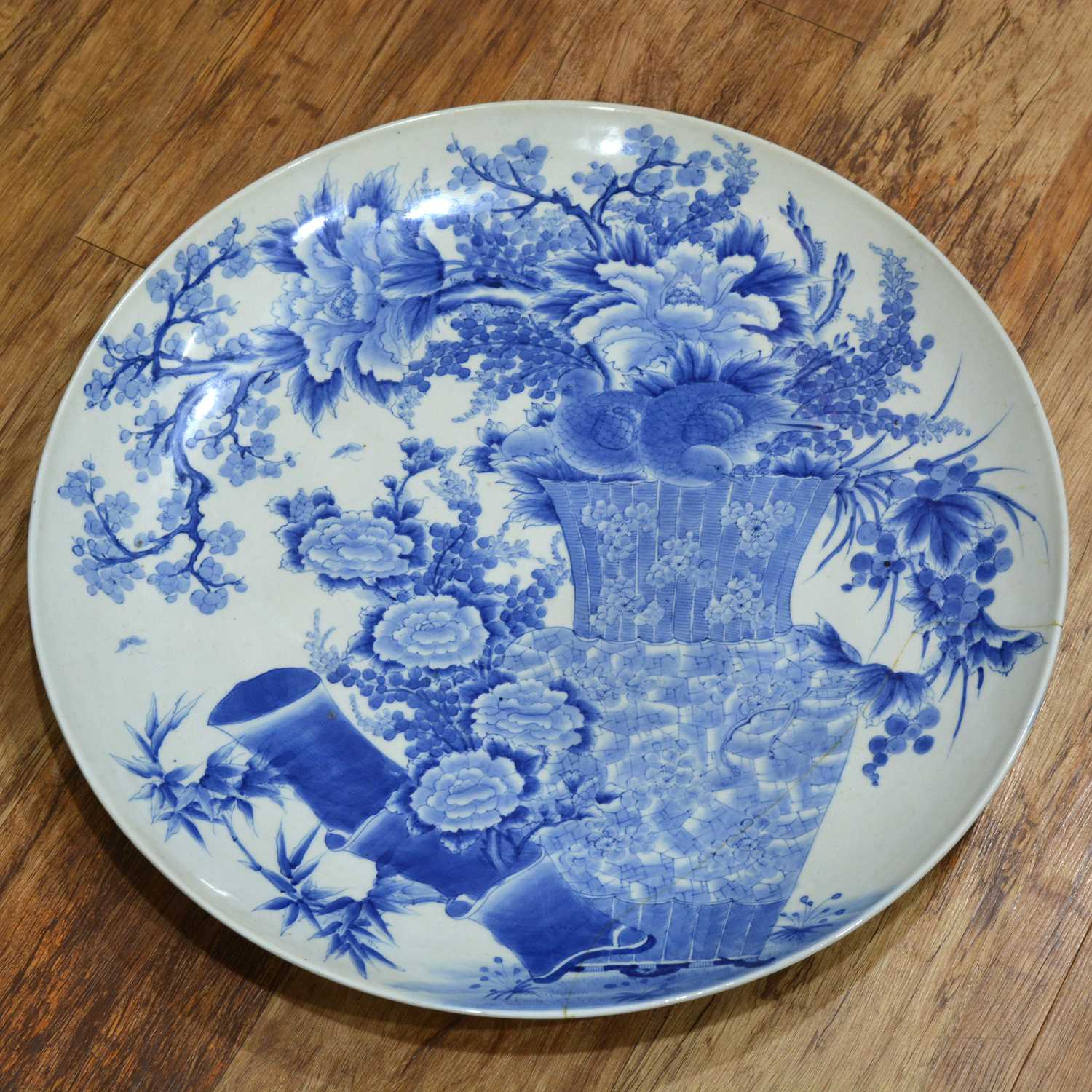 Lot 545 - Large blue and white porcelain charger...