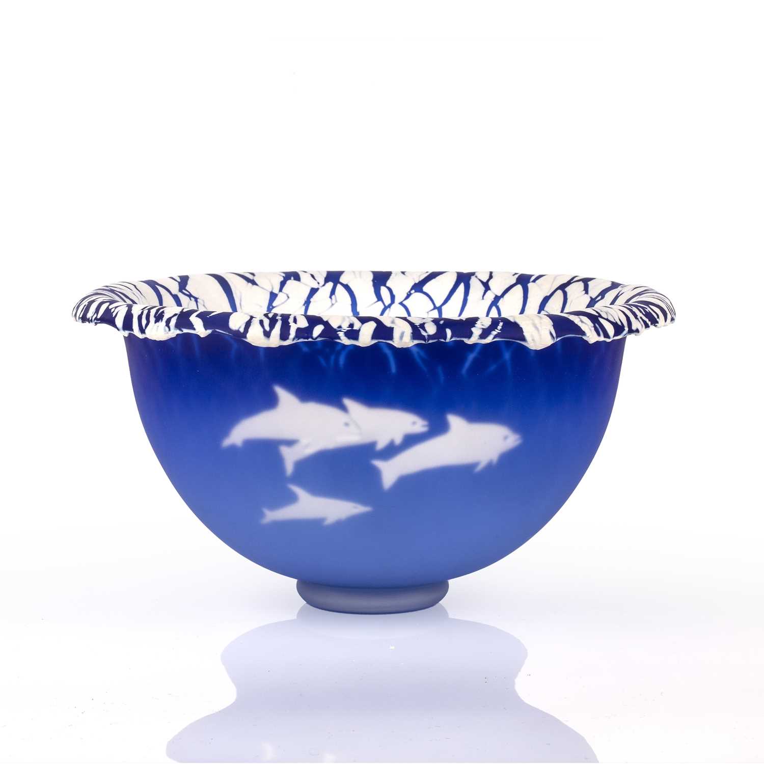 Lot 652 - Malcolm Sutcliffe (b.1954) Bowl glass, etched...