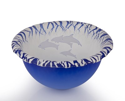 Lot 652 - Malcolm Sutcliffe (b.1954) Bowl glass, etched...