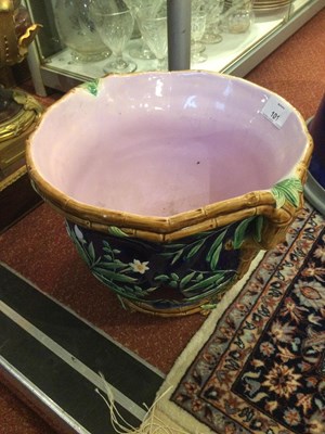 Lot 101 - A late 19th century Minton Majolica Jardinière,...