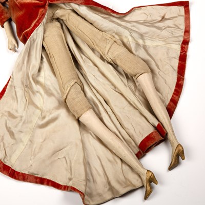 Lot 99 - An early 20th century French smoking boudoir...