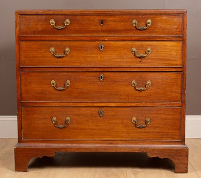 Lot 230 - A Regency style mahogany chest of four graduated drawers