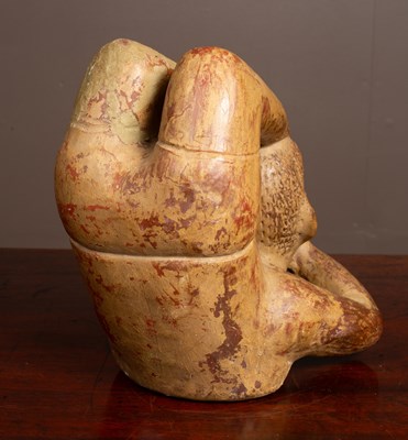Lot 39 - A Tlatilco style pottery figure of an acrobat