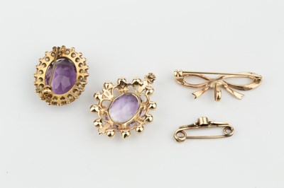 Lot 65 - An amethyst and cultured pearl oval pendant,...