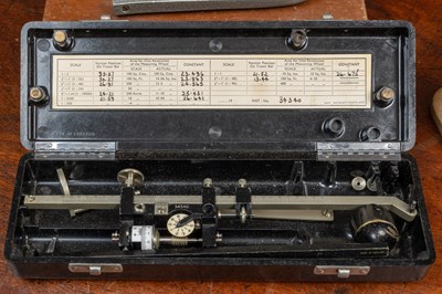 Lot 54 - Various tools for precise measurement