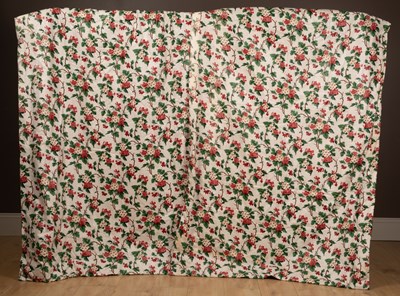 Lot 29 - Three pairs of matching lined curtains