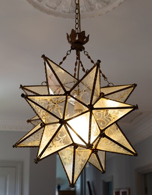 Lot 24 - A star-shaped hanging lantern