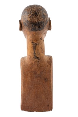 Lot 1105 - A tribal carved wooden bust