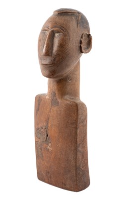 Lot 1105 - A tribal carved wooden bust