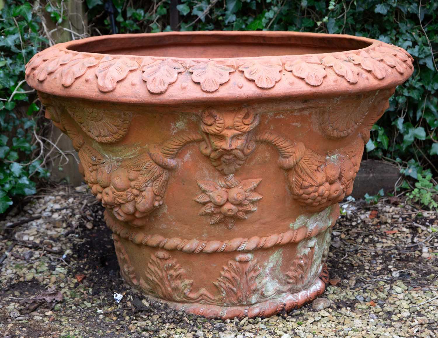 Lot 1317 - A large Whichford Pottery terracotta planter