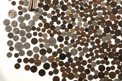 Lot 260 - Large lot of GB and foreign coins to include...
