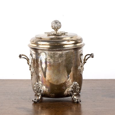 Lot 182 - George V silver biscuit barrel with lid and...