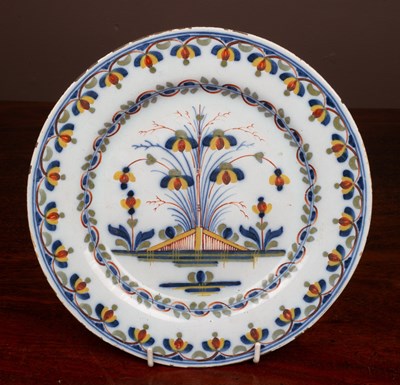 Lot 361 - An 18th Century delftware plate