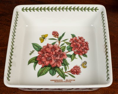 Lot 58 - A collection of Portmeirion dinner wares