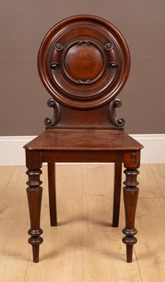 Lot 483 - A Victorian mahogany hall chair