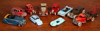 Lot 122 - Six Minic vehicles
