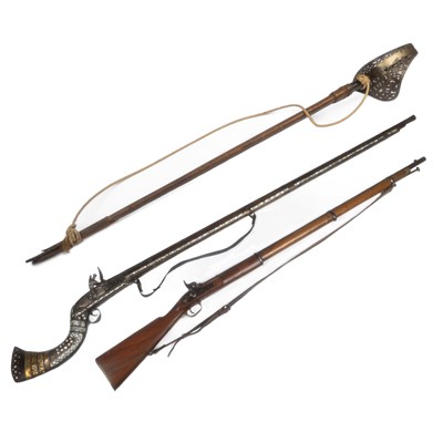 Lot 12 - A musket, a Jezail and a dress sword