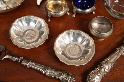 Lot 81 - A collection of silver and white metal items