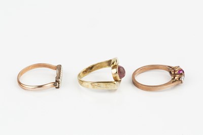 Lot 39 - A 9ct gold dress ring, set with a single pink...