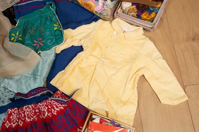 Lot 59 - A large collection of fabrics and materials