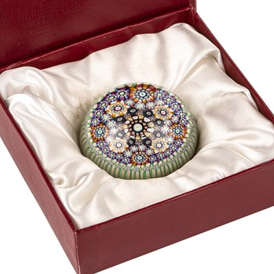 Lot 402 - A 20th century millefiori paperweight possibly...
