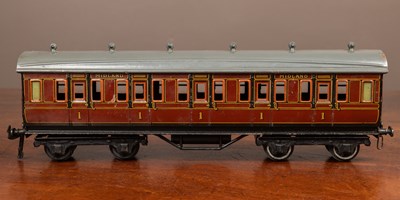 Lot 144 - A group of five possibly Bassett-Lowke Limited 0 gauge LMS carriages