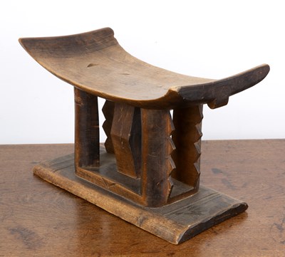 Lot 71 - Ashanti headrest with carved supports, 35cm...