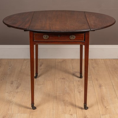 Lot 308 - A George III mahogany Pembroke table