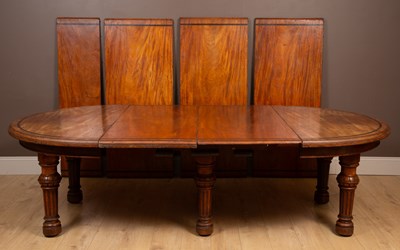 Lot 324 - A mahogany Gillows dining table