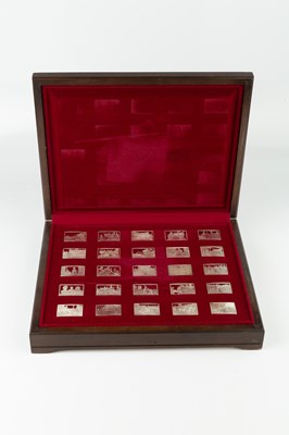 Lot 258 - A set of twenty-five silver 'Elizabeth Our...