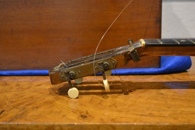 Lot 338 - A De Vekey & Son ukulele 'De Vekey, no 3',...
