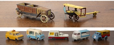 Lot 339 - Collection of tinplate toys  to include: an...