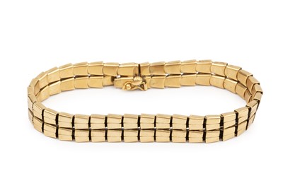 Lot 106 - An 18ct gold bracelet, composed of two rows of...