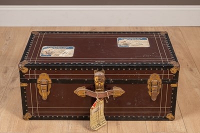 Lot 134 - A steamer trunk