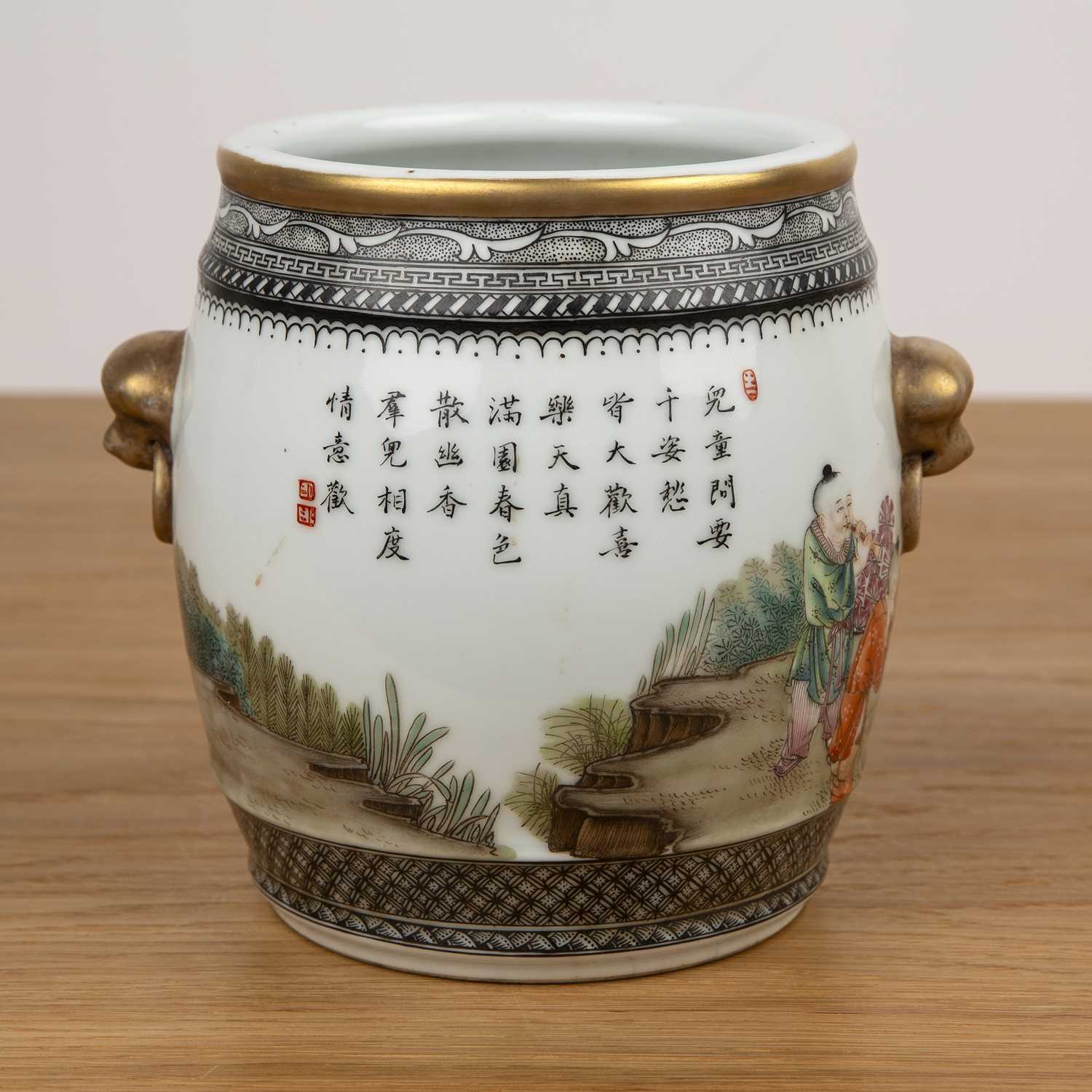 Lot 85 - Porcelain barrel vase Chinese, Republic or