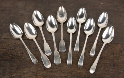 Lot 375 - Collection of silver spoons comprising: a set...