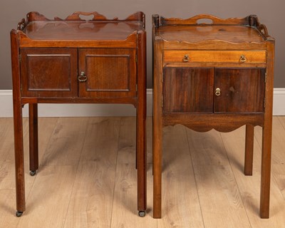 Lot 117 - Two mahogany bedside cabinets