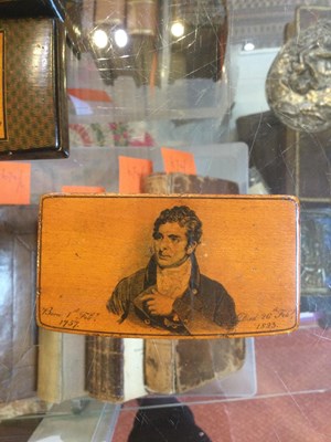 Lot 219 - A group of six 19th century snuff boxes to...