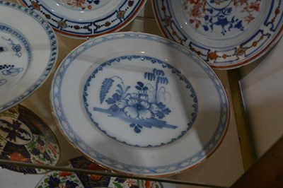 Lot 344 - Two Tek Sing cargo blue and white porcelain...