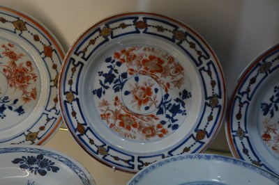Lot 344 - Two Tek Sing cargo blue and white porcelain...