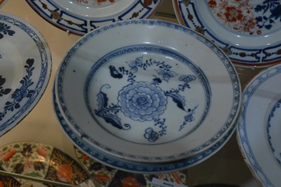 Lot 344 - Two Tek Sing cargo blue and white porcelain...