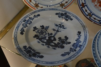 Lot 344 - Two Tek Sing cargo blue and white porcelain...