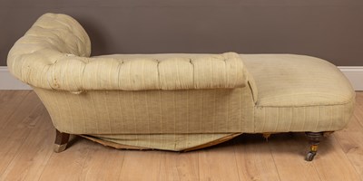 Lot 542 - A Howard & Sons chaise lounge