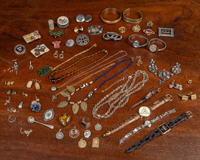 Lot 13 - A collection of costume jewellery and watches